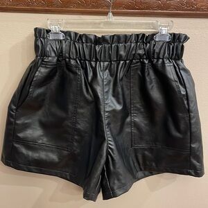 Ramisu FAUX LEATHER shorts paper bag gathered elasticized waist big pockets XL